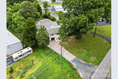 679 Oakridge Farm Highway, Mooresville, NC 28115 - Photo 28