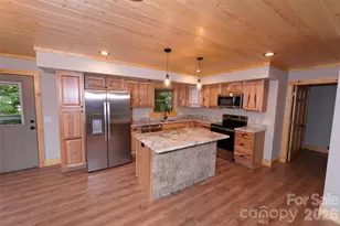 616 Twinbrook Ln, Maggie Valley, NC 28751 - Photo 8