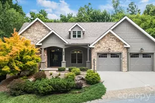 82 Wood Owl Ct, Hendersonville, NC 28791 - Photo 2