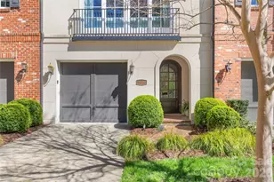 1624 Lombardy Cir, Charlotte, NC 28203 - Photo 2