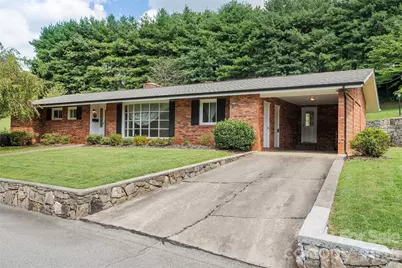 62 W Haywood Drive, Canton, NC 28716 - Photo 2