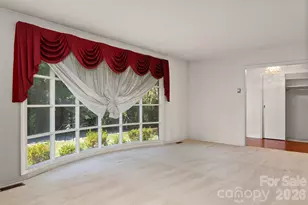 62 W Haywood Dr, Canton, NC 28716 - Photo 10