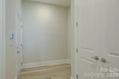 82105 Standing Oak Drive, Charlotte, NC 28278 - Photo 16