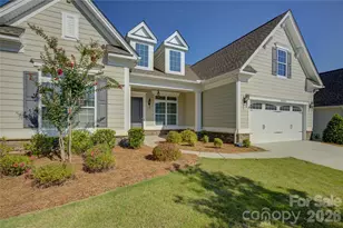 82105 Standing Oak Dr, Charlotte, NC 28278 - Photo 2