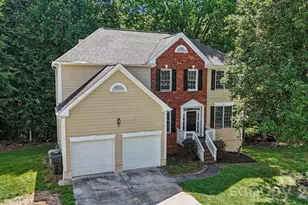 7731 Beaker Ct, Charlotte, NC 28269 - Photo 4