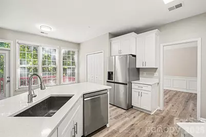 7731 Beaker Court, Charlotte, NC 28269 - Photo 6