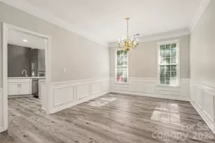 7731 Beaker Ct, Charlotte, NC 28269 - Photo 16