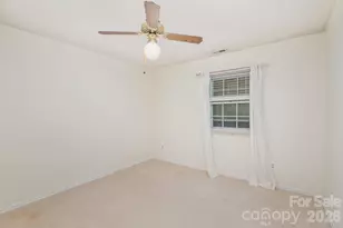 8017 Regent Park Ln, Charlotte, NC 28210 - Photo 10