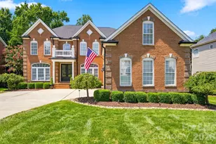 19000 Southport Dr, Cornelius, NC 28031 - Photo 2