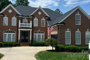 19000 Southport Dr, Cornelius, NC 28031 - Photo 1