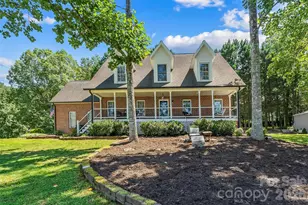 313 Springwood Dr NE, Valdese, NC 28690 - Photo 1