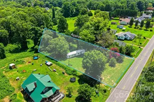 136 S Main St, Granite Falls, NC 28630 - Photo 2