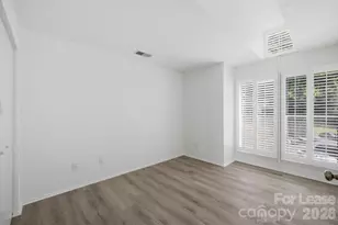 18883 Vineyard Point Ln, Cornelius, NC 28031 - Photo 12