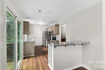 2132 Killarney Place, Charlotte, NC 28262 - Photo 10