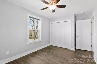 1844 Willow Road, Hendersonville, NC 28739 - Photo 18