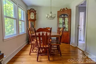 261 Forest Hill Dr, Asheville, NC 28803 - Photo 14