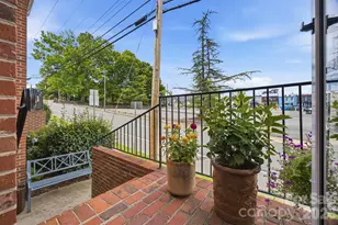 115 W Meeting St, Morganton, NC 28655 - Photo 2