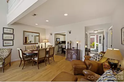115 W Meeting Street, Morganton, NC 28655 - Photo 6