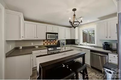 115 W Meeting Street, Morganton, NC 28655 - Photo 10