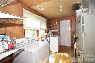 2124 Pisgah Hwy, Candler, NC 28715 - Photo 16