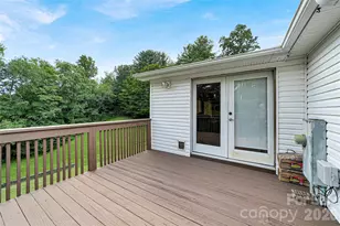 15 Windy Canyon Rd, Candler, NC 28715 - Photo 8