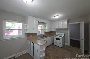4132 Central Ave, Charlotte, NC 28205 - Photo 6