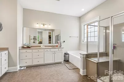 16521 Governors Club Court, Charlotte, NC 28278 - Photo 18
