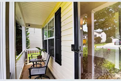 9833 Aventide Lane, Charlotte, NC 28215 - Photo 2