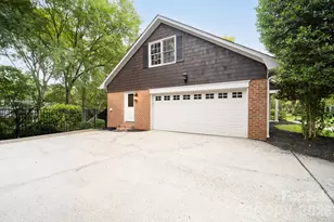 4421 Montibello Dr, Charlotte, NC 28226 - Photo 6