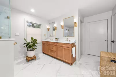 4421 Montibello Drive, Charlotte, NC 28226 - Photo 18