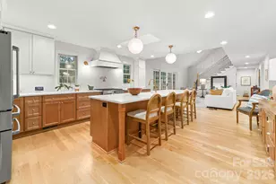 4421 Montibello Dr, Charlotte, NC 28226 - Photo 2