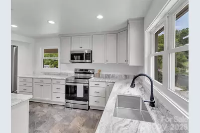 3575 Dellwood Road, Waynesville, NC 28786 - Photo 16