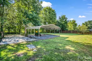 520 Pisgah Dr, Brevard, NC 28712 - Photo 32