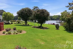 6303 Pointe Ln, Rocky Mount, NC 27803 - Photo 8