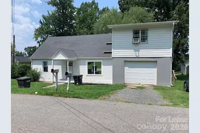 1719 E Cloaninger Avenue #Apt B, Statesville, NC 28625 - Photo 1