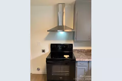 1719 E Cloaninger Avenue #Apt B, Statesville, NC 28625 - Photo 2