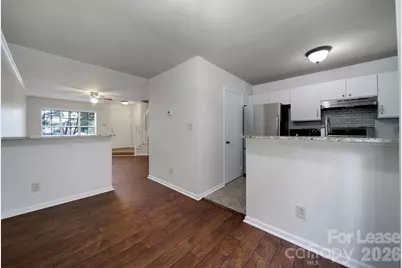 8105 Circle Tree Lane, Charlotte, NC 28277 - Photo 10
