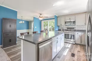2171 Brantley Creek Dr, Kannapolis, NC 28083 - Photo 8
