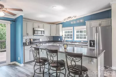 2171 Brantley Creek Drive, Kannapolis, NC 28083 - Photo 6