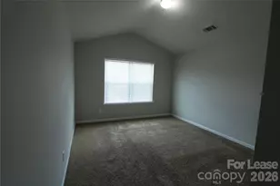 9348 Hamel St, Charlotte, NC 28215 - Photo 36