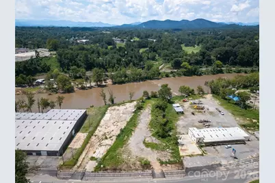 458 Riverside Drive, Asheville, NC 28801 - Photo 2