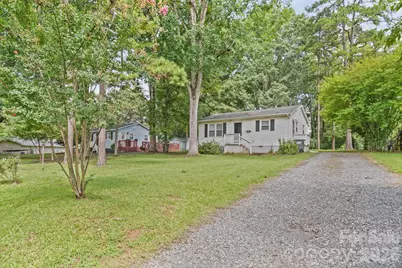 906 E 10th Avenue #5, Gastonia, NC 28054 - Photo 2