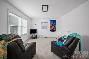 906 E 10th Ave, Gastonia, NC 28054 - Photo 6