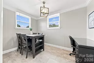 129 33rd St NW, Hickory, NC 28601 - Photo 6