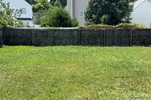 1111 Delander Ln, Charlotte, NC 28214 - Photo 14