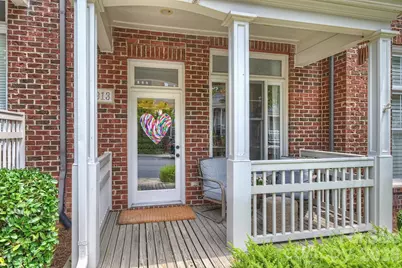 4913 South Hill View Drive, Charlotte, NC 28210 - Photo 2