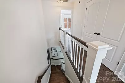 4913 South Hill View Drive, Charlotte, NC 28210 - Photo 16