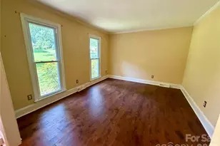 5424 Gristmill Ln, Charlotte, NC 28227 - Photo 10