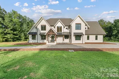 2905 McNeely Farms Drive, Waxhaw, NC 28173 - Photo 2