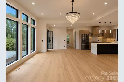 407 Melnick Terrace, Asheville, NC 28803 - Photo 6